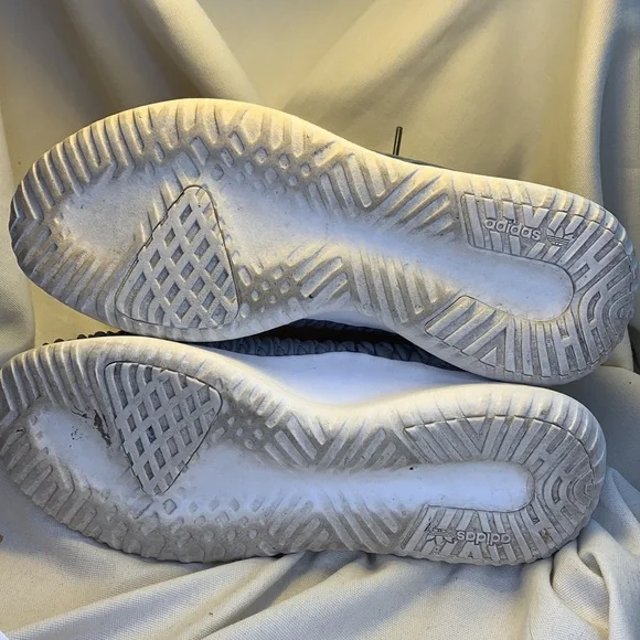 Adidas amazing sneakers art 8868 super rare!